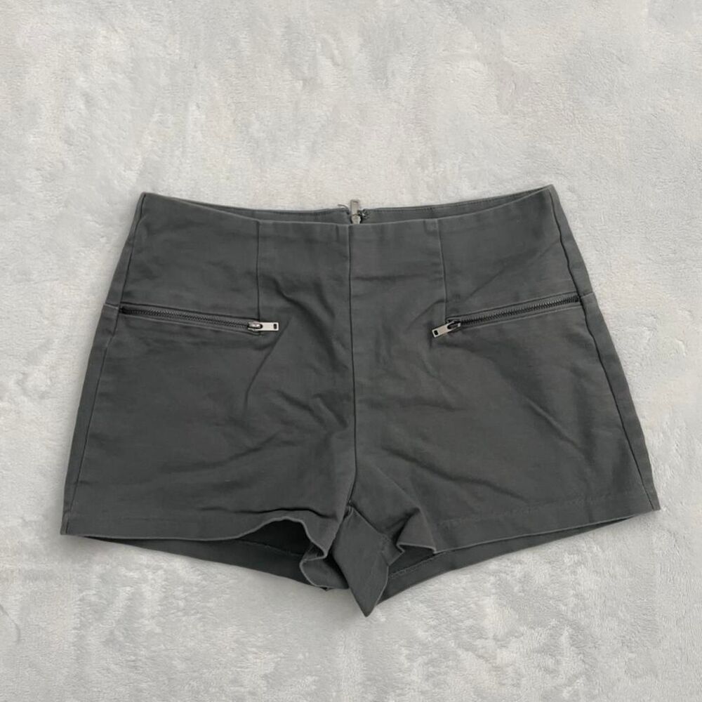 Forever 21 Vintage Festival Mini Shorts Women's M Concert Swan Y2K Micro Lowrise